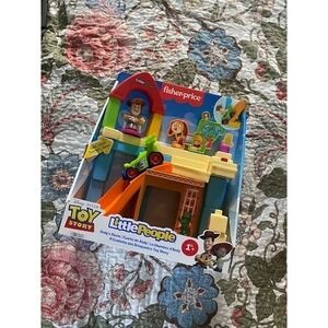 Fisher-Price Little People Disney Pixar Toy Story Andy's Room Playset Woody RC
